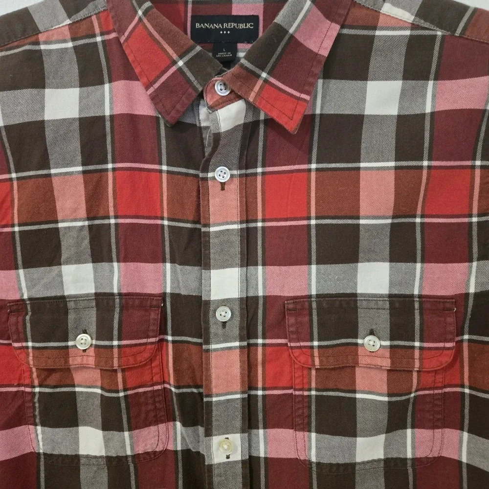 Banana Republic Button Down Shirt Mens L Red Brown Plaid Long Sleeve preppy